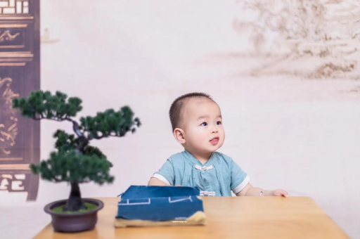 朔州满月宝宝放屁臭